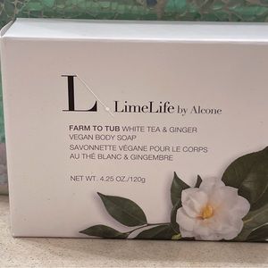 NWOT - Limelife by Alcone Farm to Tub White Tea & Ginger Vegan body soap